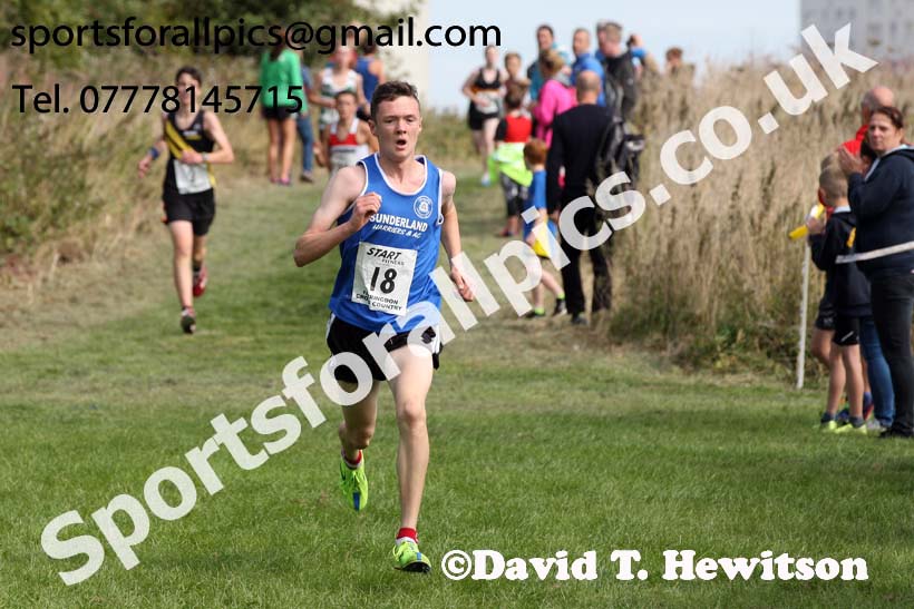 Boys and girls under-15s, Sunderland Harriers Cross Country Relays, Farringdon, Sunderland . Photo: David T. Hewitson/Sports for All Pics
